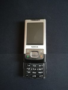 Nokia 6500s telefon eladó Nincs kijelző háttérvilágítás,
