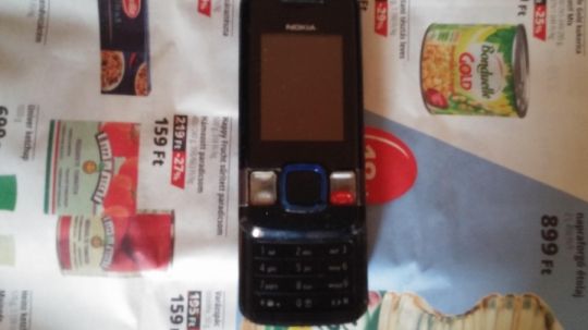 Nokia  7100S  telefon eladó működőképes kopott állapotú!