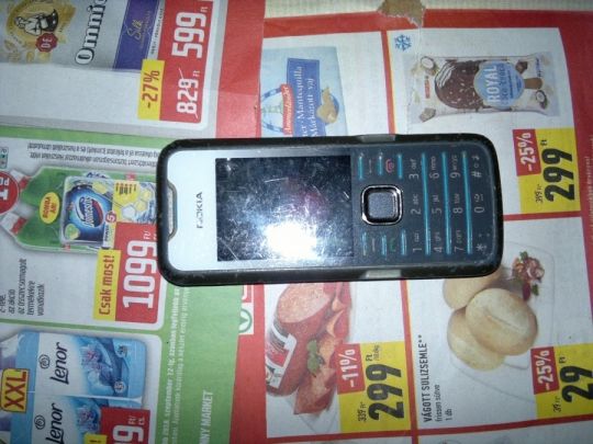 Nokia 7210 telefon eladó, simet nem érzékel, hibás  !