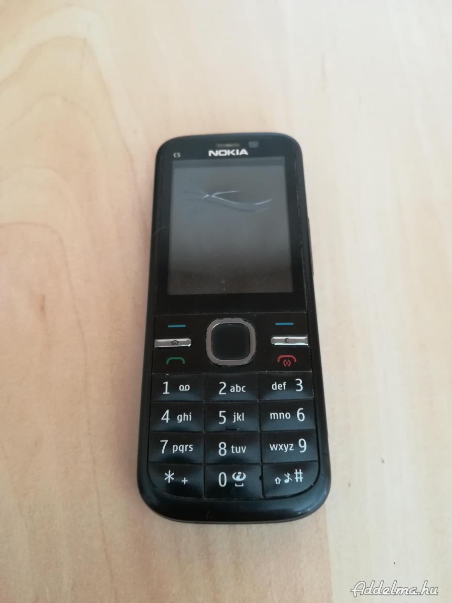 Nokia C5 mobil eladó Nem reagál semmire, előlap plexi törött