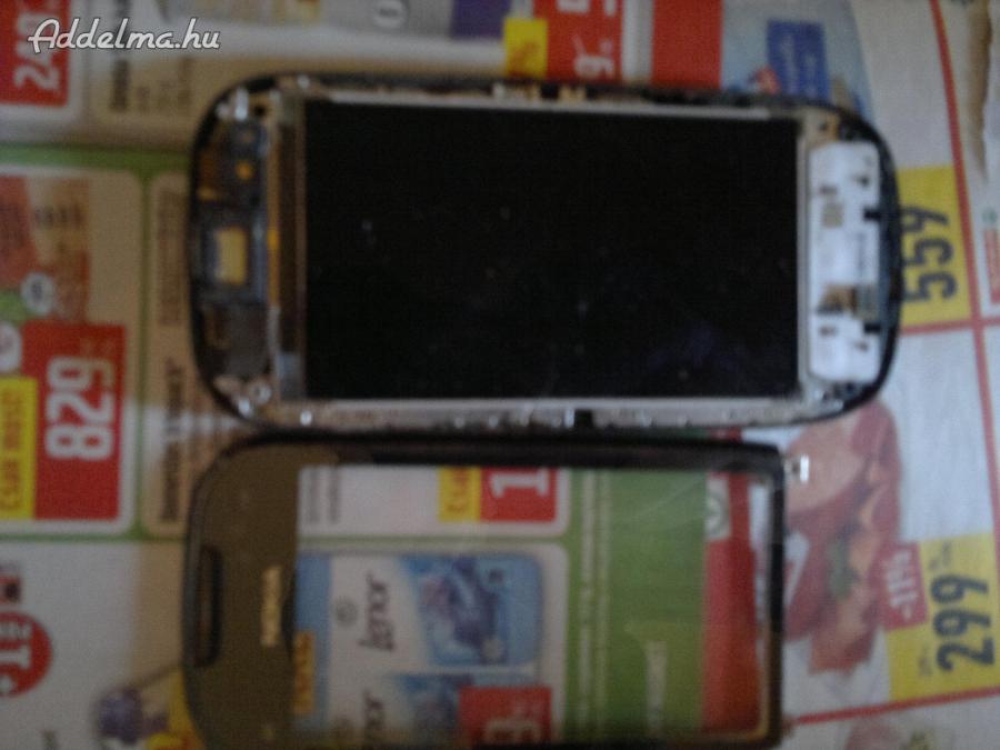 Nokia c7  telefon eladó, törött és hiányos , rossz állapotú  !