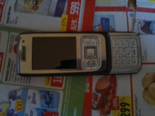 Nokia e65 telefon eladó,