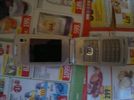 Nokia n71 telefon eladó,  nem kapcsol be !