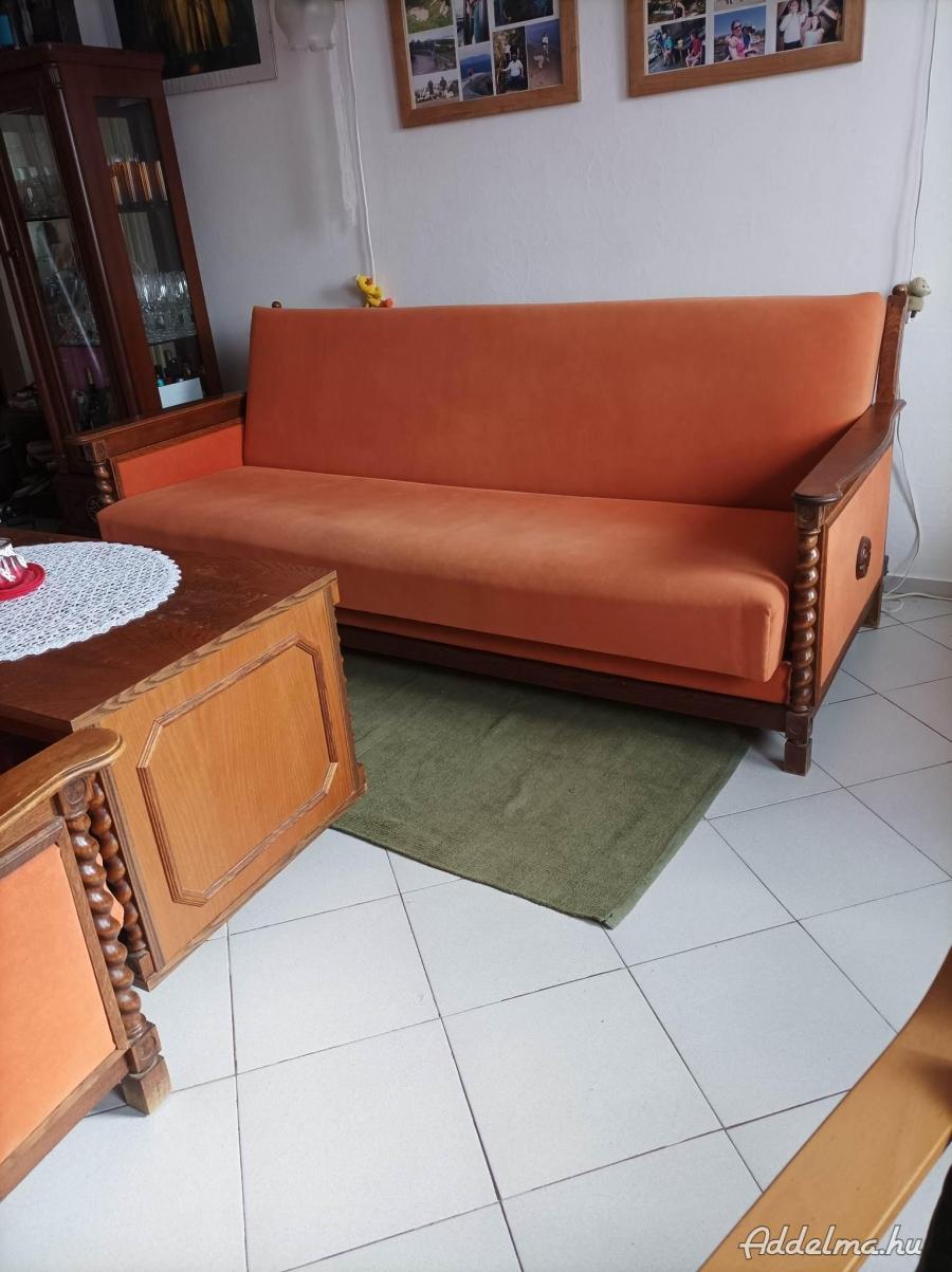 Nyitható kanapé 2 fotellel
