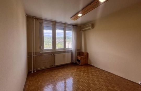 Óbudai 49 m2 panellakás