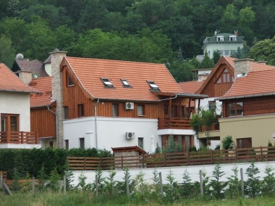 Óbudán 2 szobás lakás kiadó!