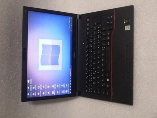 Olcsó laptop: Fujitsu LifeBook E544 -1.13