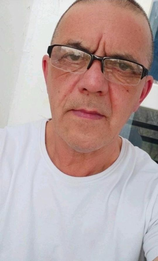 Othonrol végző munkát keresek