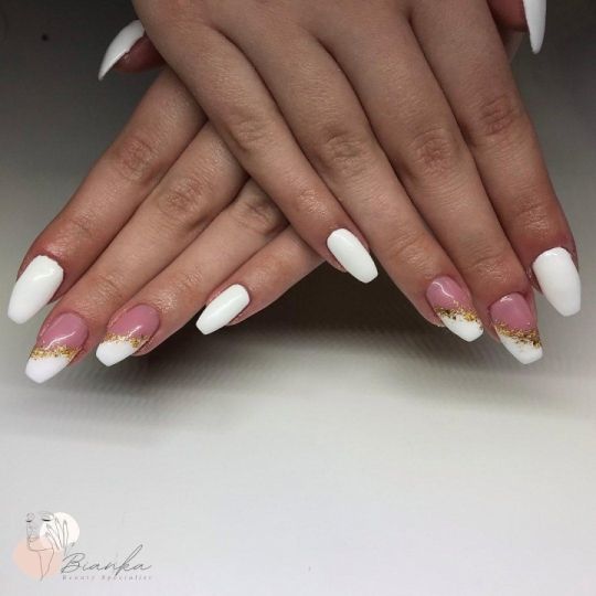 Pedikűr – Manikűr – Pilla – Smink, Bianka Beauty Specialist