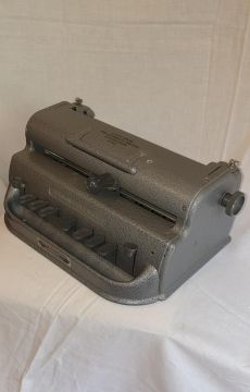 Perkins Brailler jelzésű "Braille-írógép" 1951-ből