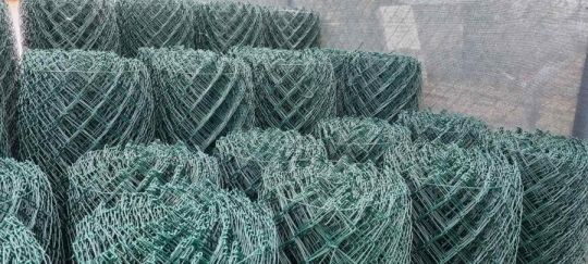 PVC bevonatú ZÖLD drót kerítés  több méretben kapható !