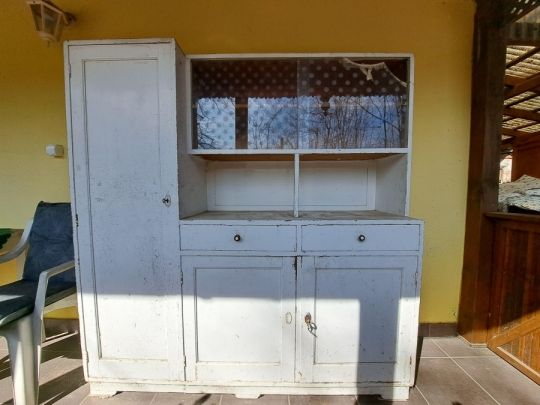 Régi konyhaszekrény