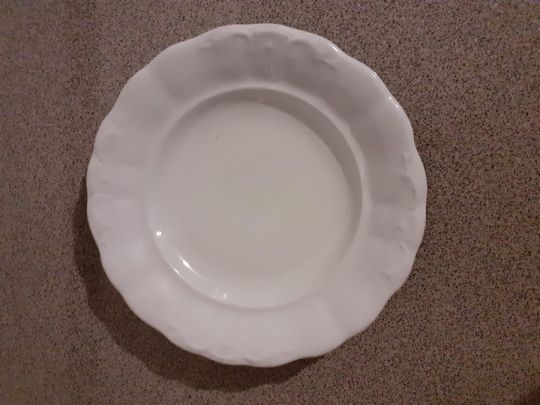 Régi Zsolnay porcelán lapostányér
