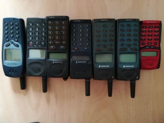 Retro Ericsson telefon mobil eladó  Nincsenek tesztelve