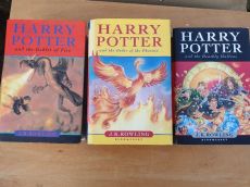 Rowling: Harry Potter könyvek -új,angol nyelvű, keménytáblás