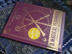 Rowling's Wizarding World: A Magical Yearbook +Fantastic Beasts