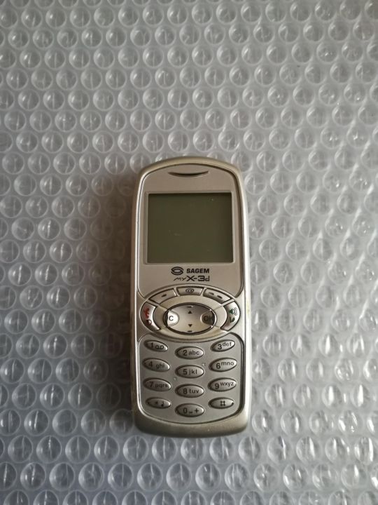 Sagem my x - 3 d   eladó nem reagál semmire !