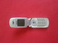 Samsung a800 telefon eladó akku nincs teszteletlen.