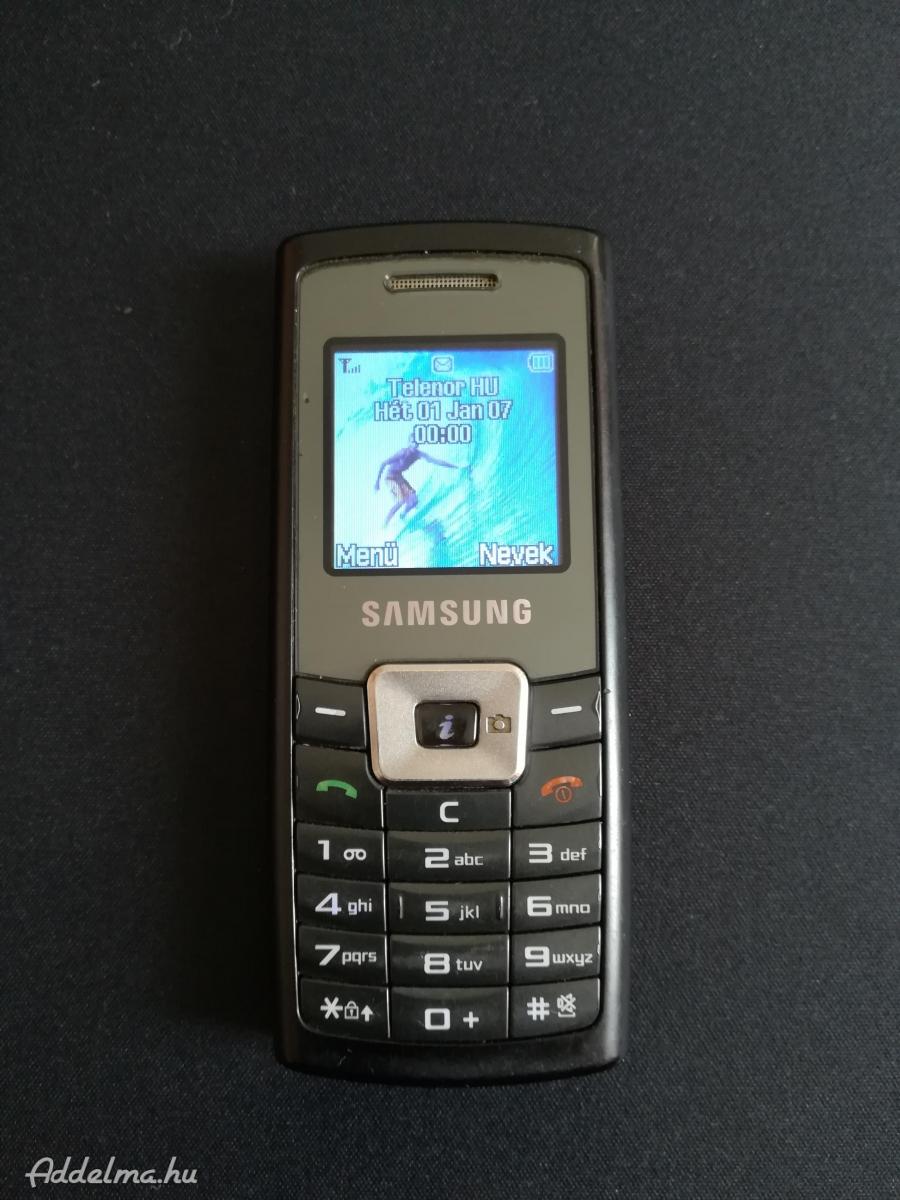  Samsung C450 telefon eladó Navigációs gomb, felfelé nem működik