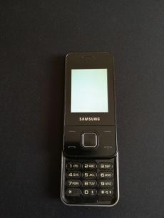 Samsung E2330B telefon eladó