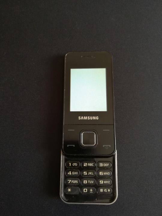 Samsung E2330B telefon eladó