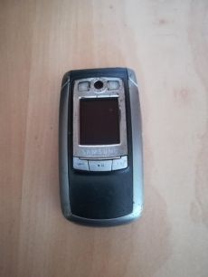 Samsung E720 mobil eladó Nem reagál semmire