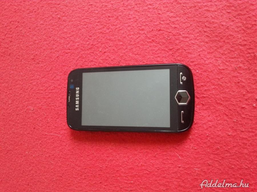 Samsung gt 18000 telefon eladó nem kapcsol be csak rezeg
