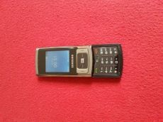 Samsung j770 telefon eladó nincs térerő