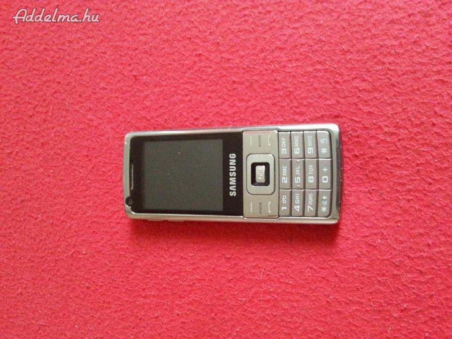 Samsung l700 telefon eladó nem reagál semmire , töröt