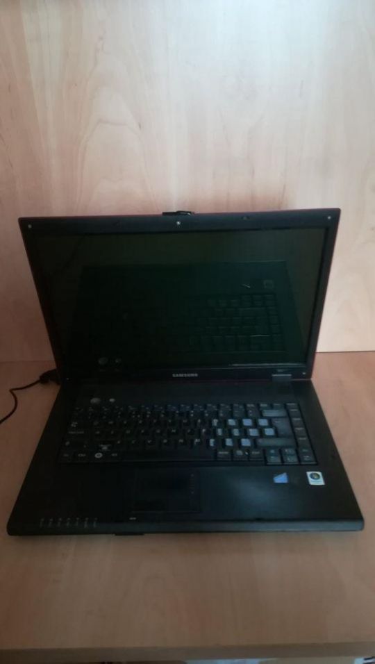Samsung R60Y laptop eladó hibás ,hiányos.