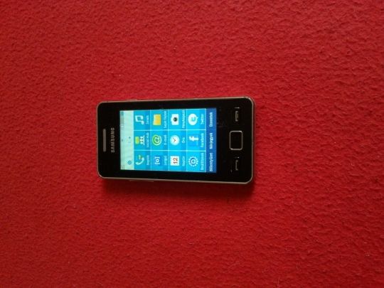 Samsung s5260  telefon eladó jó telekomos