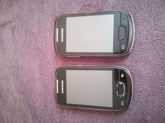 Samsung s5570  telefon eladó  ,nincs akku teszteletlen.