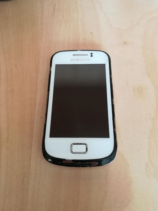 Samsung S6500D mobil eladó Csak rezeg és kikapcsol