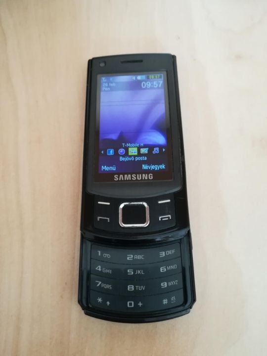 Samsung S7350 mobil eladó Kijelzője csíkos, egyébként jó,