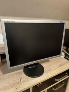 Samsung Syncmaster 20" LCD Monitor