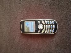 Samsung x100 telefon eladó ,jó és telekomos