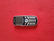 Samsung x100 telefon eladó nem reagál