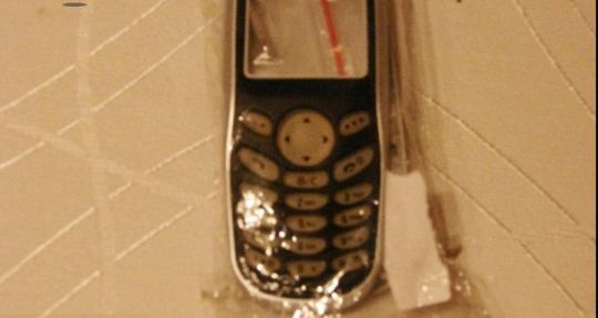 Samsung X100 telefonhoz új elő-hátlap eladóak!
