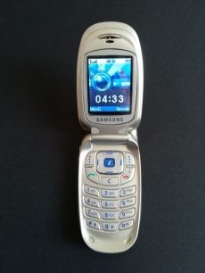Samsung X450 telefon eladó Jó, Telenoros