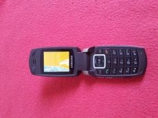 Samsung x510 telefon eladó törtt kijelzős, nem reagál semmire