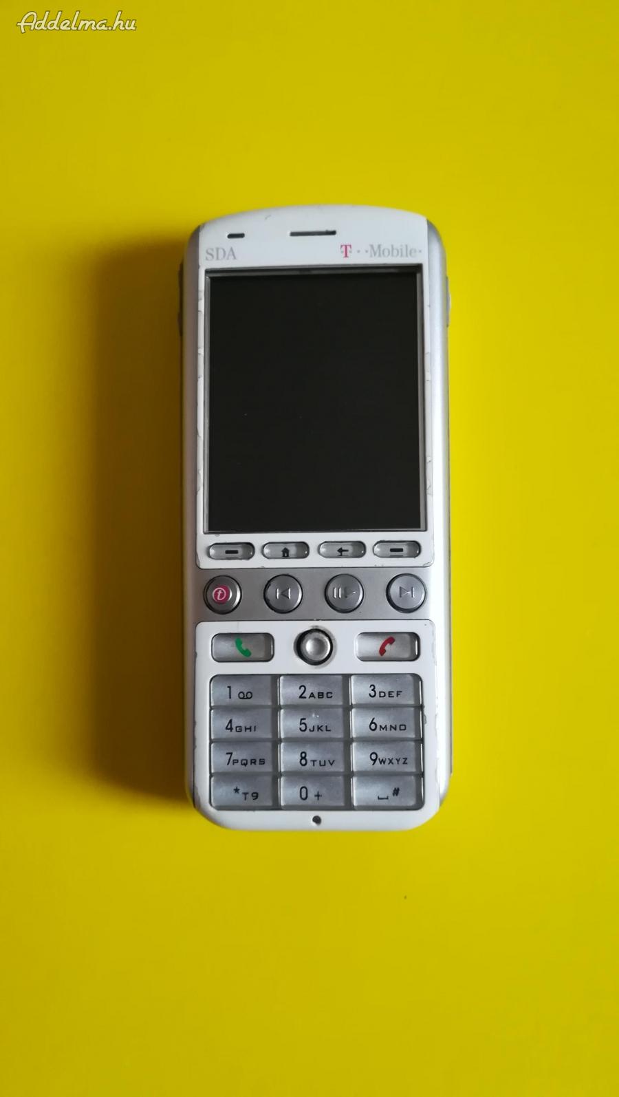 Sda Music xt-06 mobil, nem reagál semmire.