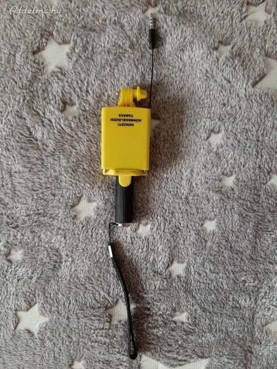 Selfie bot eladó
