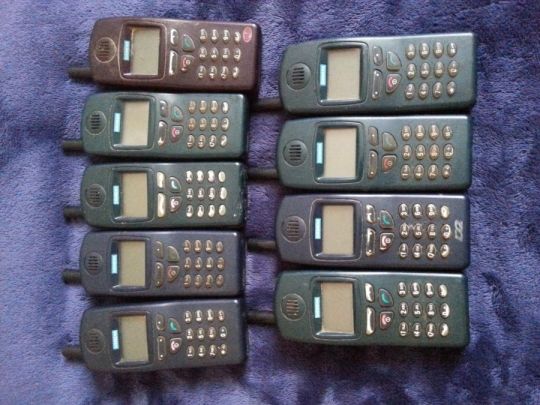 Siemens c25   eladó telefon nincsenek tesztelve.