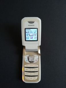 Siemens CF62 telefon eladó Bekapcsol, de lefagy