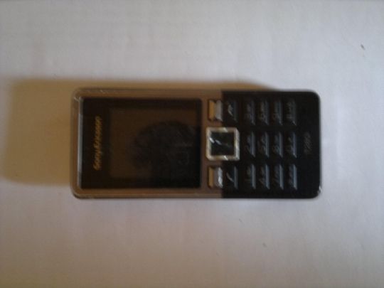 Sony ericsson t280  telefon eladó akku csatlakozó hiányos