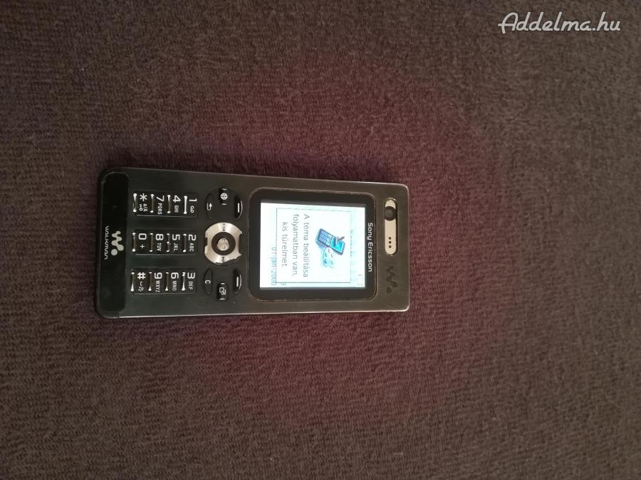 Sony Ericsson  w880 telefon  ,kikapcsolgat.