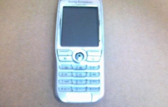 Sonyericsson K500 eladó hibás állapotban a kijelző csak