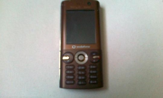 Sonyericsson V640 eladó hibás állapotban nem kapcsol be !