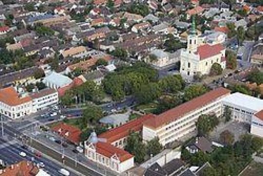 Soroksáron 2 szobás ház kiadó 80 ezerért !