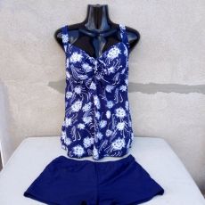Sötétkék-fehér virág mintás tankini 5XL-es